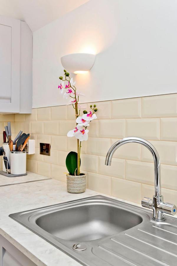 Appartamento Newly Reno'D 2 Bed With Free Parking Edimburgo Esterno foto